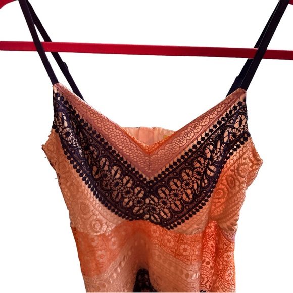 Maeve beautiful orange blue fully lined dress. Size 8. - Picture 4 of 14